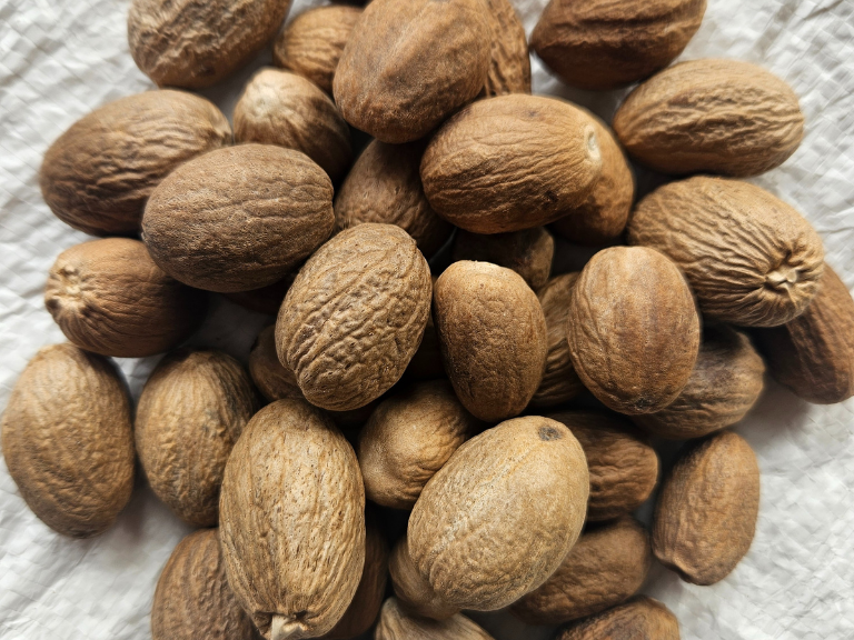 Nutmeg (Jaifal) 