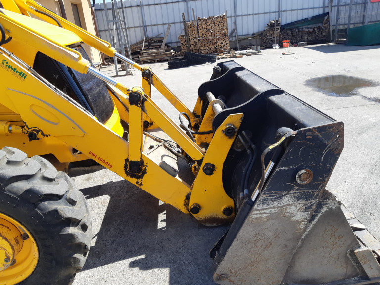 VERY GOOD 2007 JCB 3CX 